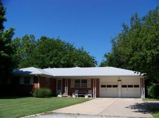 1751 N Young St, Wichita, KS 67212