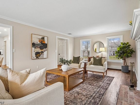 5th image of 18 Juniper Way