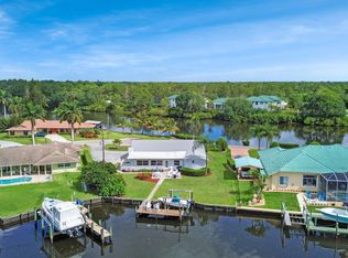 481 SW Pine Tree Ln, Palm City, FL 34990