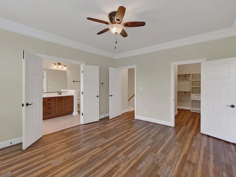 2942 Templehof Ct — Photo 29