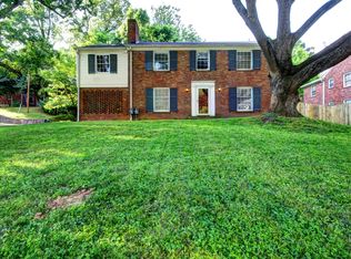 2713 Brownsboro Rd, Louisville, KY 40206