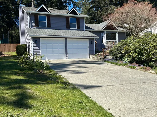 1191 NE Taftson St, Oak Harbor, WA 98277