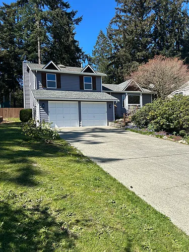 1191 NE Taftson St Photo 1