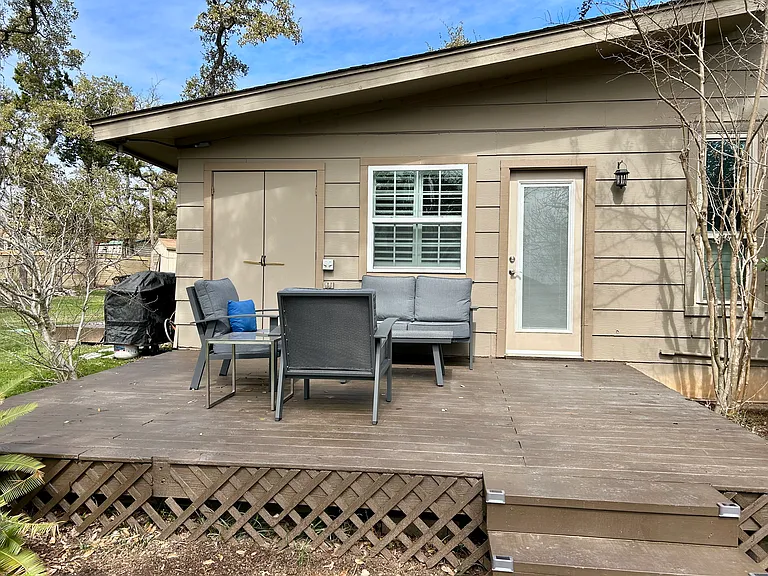 9000 Blue Hill Ct — Photo 24