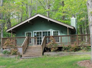 117 Pine Ter, Milford, PA 18337