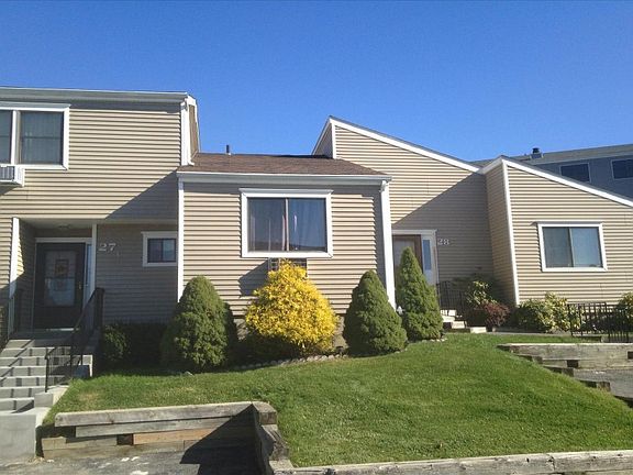 2nd image of 28 Brewster Woods Dr #28