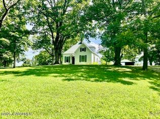 221 S Bluff St, Jefferson City, MO 65101
