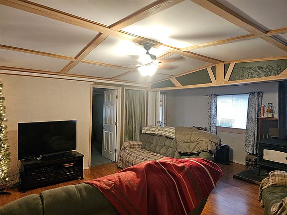 2nd image of 162 Little Correy Ln