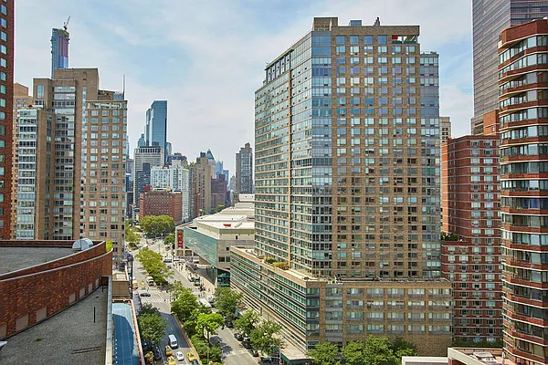 Rented by Brown Harris Stevens | media 15