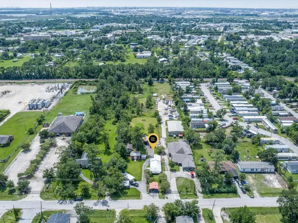 16032 1/2 Ridlon St, Channelview, TX 77530