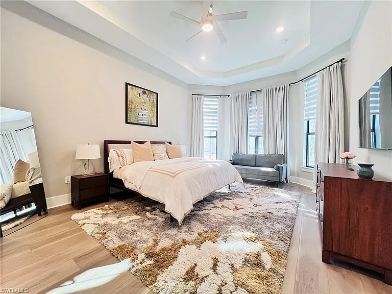 9124 Raintree St — Photo 15