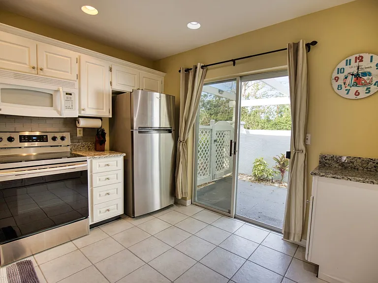 208 Cerromar Way S #26 — Photo 20