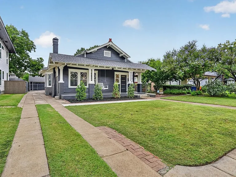 718 Haines Ave — Photo 3