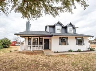 155 Horseshoe Dr, Springtown, TX 76082
