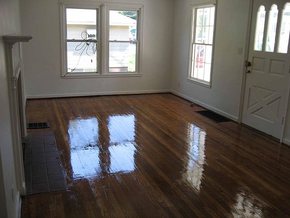 4th image of 537 Richland Ave