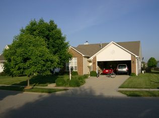 10230 Glenn Abbey Ln, Fishers, IN 46037