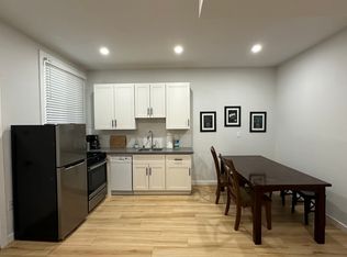 530 Scott St APT 3, San Francisco, CA 94117