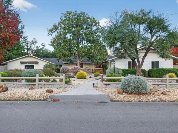 14121 Shadow Oaks Way, Saratoga, CA 95070