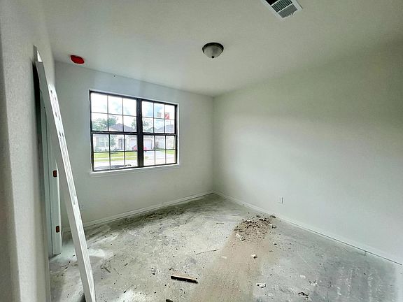 Construction progress - secondary bedroom