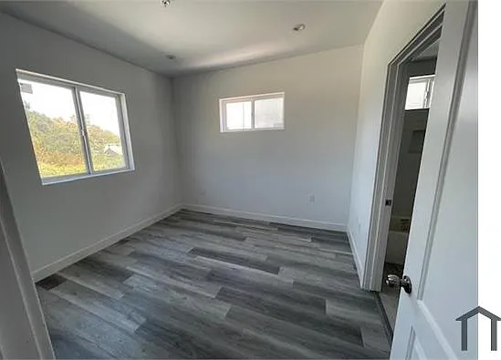 11453 Victory Blvd #2 — Photo 5