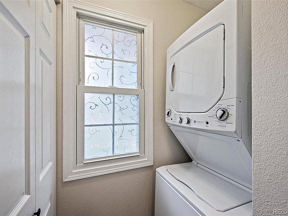 5th image of 14252 E Hawaii Circle #B