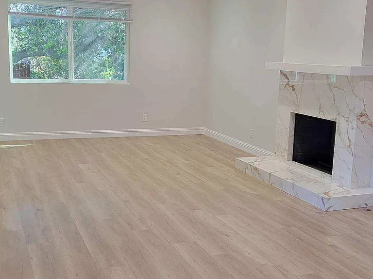 4803 Lowell Ave — Photo 10