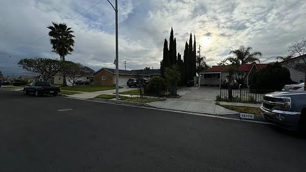 10174 Coalinga Ave — Photo 34