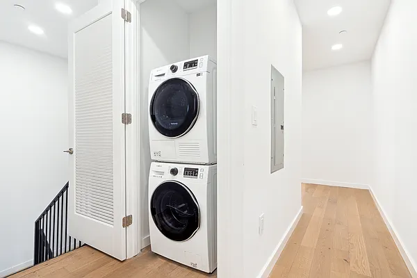 Rented by Freestone Property Group | media 16