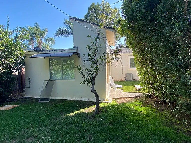 2710 Stoner Ave — Photo 27
