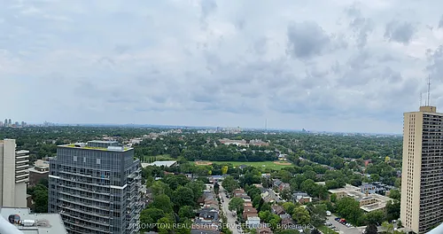 33 Helendale Ave #2311 Photo 1