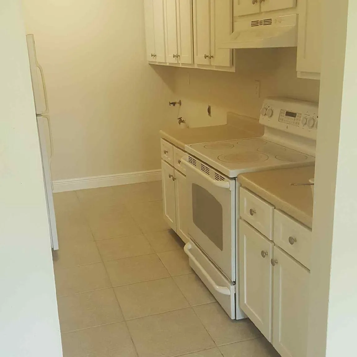 2 bed, 1.5 bath, 1115 sqft, $1,650 — Photo 3