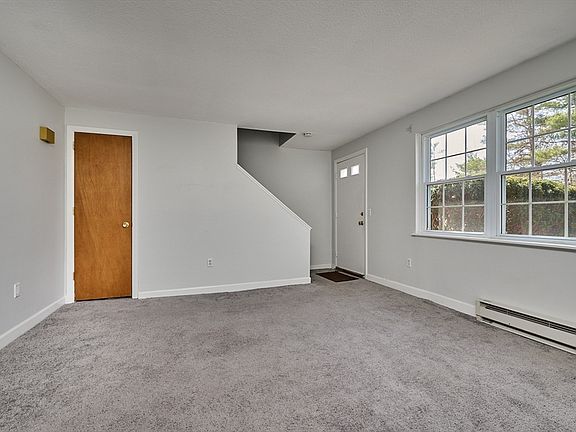 3rd image of 252 West St APT 13