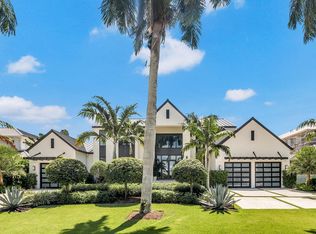 556 17th Ave S, Naples, FL 34102