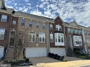 6480 Waterfield Rd, Alexandria, VA 22315