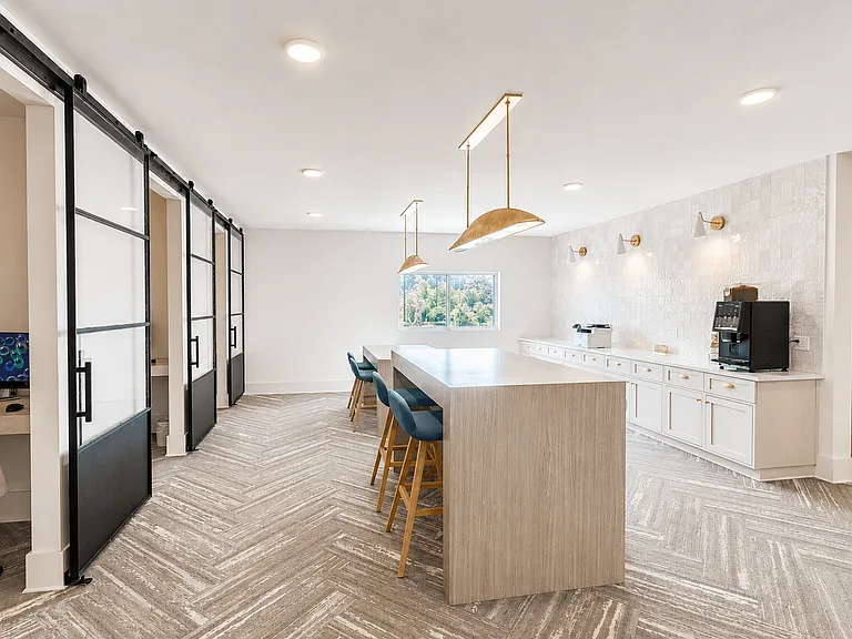Satori West Ashley — Photo 64