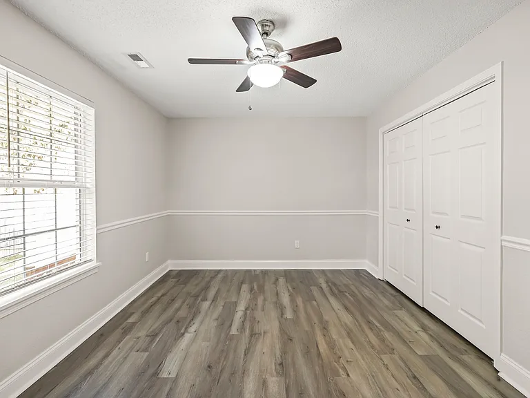 438 E Pine Ridge Dr — Photo 14