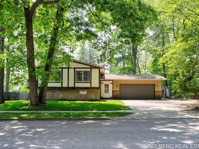 1710 Dykhouse Ave, Grand Haven, MI, 49417