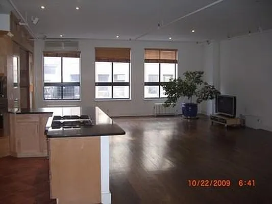 Rented by Bank Neary | media 22