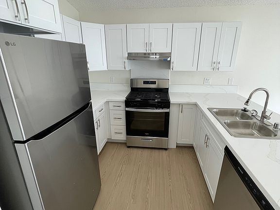 4th image of 91-208 Waimapuna Pl