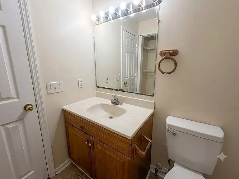 66 First Coleman Rd — Photo 10
