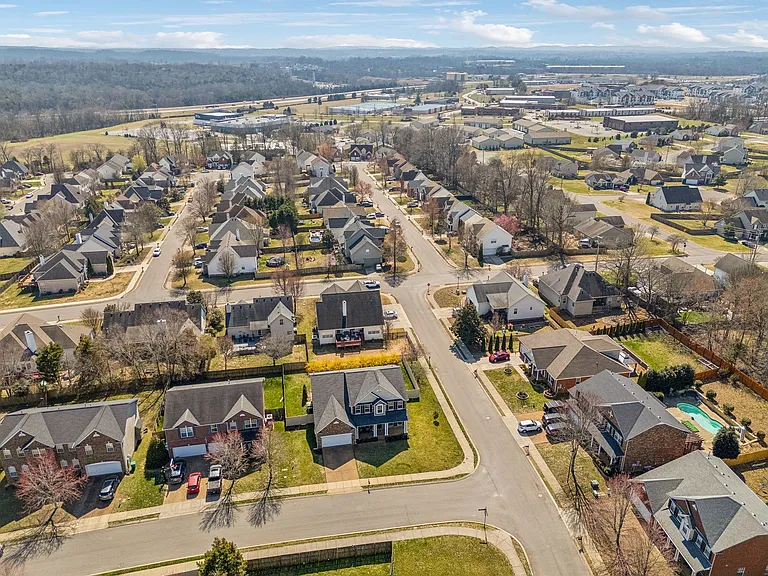 6000 Thrush Ct — Photo 10