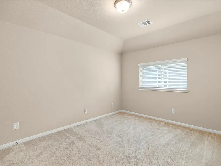 15714 Highlands Cove Dr — Photo 30