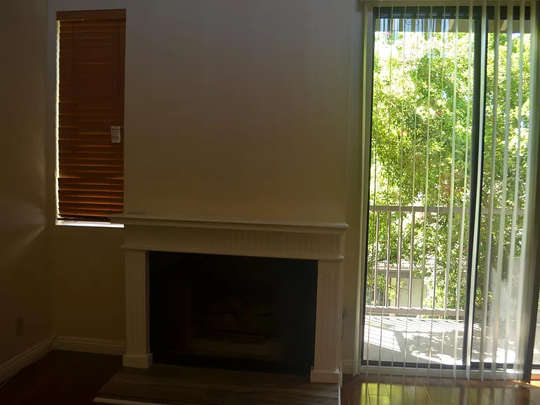 330 Cordova St #314 — Photo 6