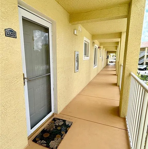 8284 Key Royal Cir #1323 — Photo 15
