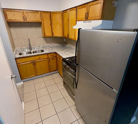 3rd image of 5636 S Kedzie Ave APT 3