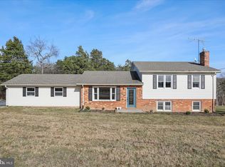 1832 Ridgeway Rd, Front Royal, VA 22630