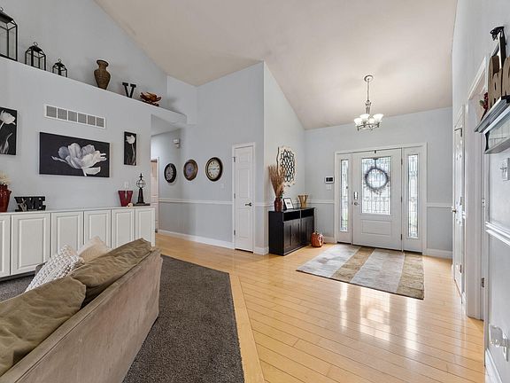 2nd image of 2242 Amarillo St