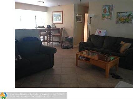 3rd image of 2650 NE 19th Ave
