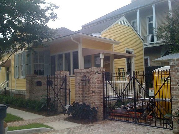 3rd image of 942 Jefferson Ave