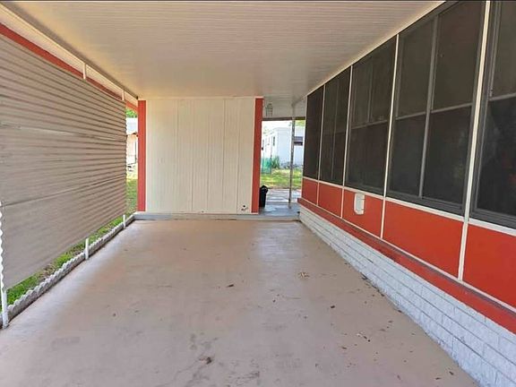 4th image of 2560 62nd Ave N Lot 88